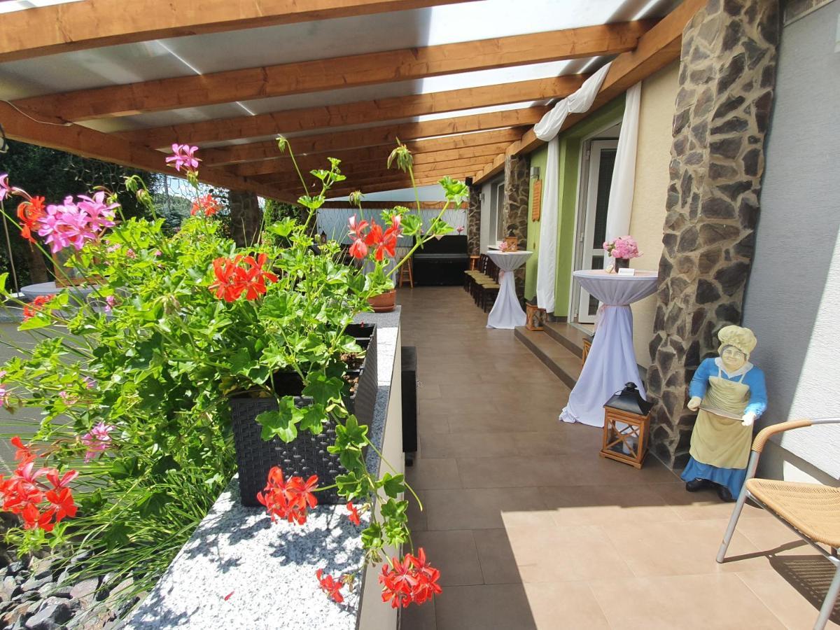 Agropenzion 7Divov Dolna Krupa Экстерьер фото