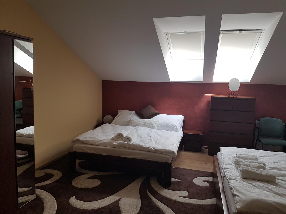 Agropenzion 7Divov Dolna Krupa Экстерьер фото